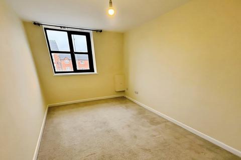 2 bedroom flat to rent, 13-15 Horsefair, Rugeley, WS15 2EJ