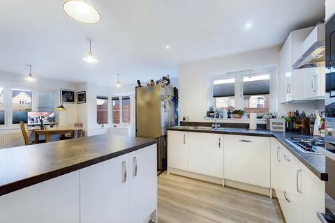 4 bedroom detached house for sale, Wickfields, Princes Risborough HP27