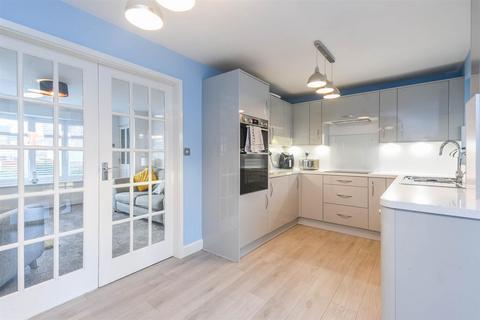 3 bedroom semi-detached house for sale, Aldwych Drive, Lostock Hall, Preston