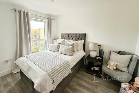 2 bedroom flat to rent, Riverside House, Thomas Blake Avenue, SO14