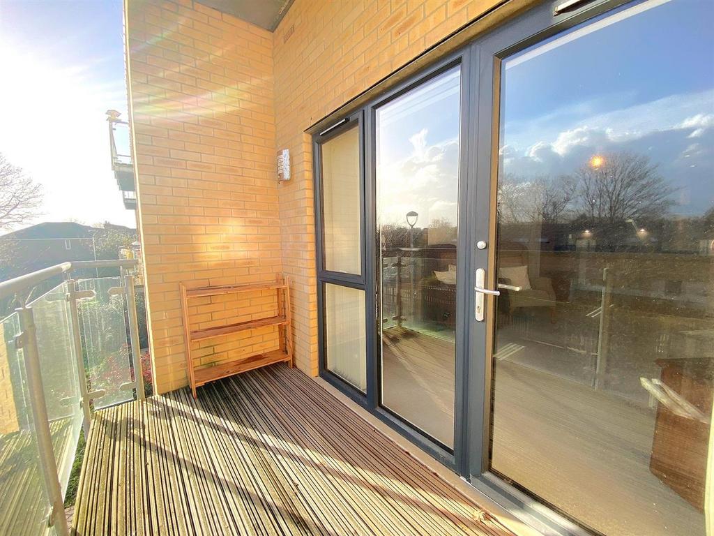 26 The Orangery - Balcony1.jpg