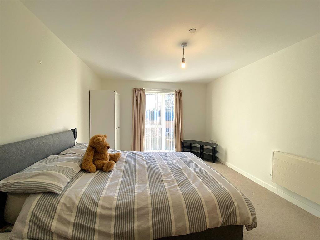 26 The Orangery - Bed4.jpg