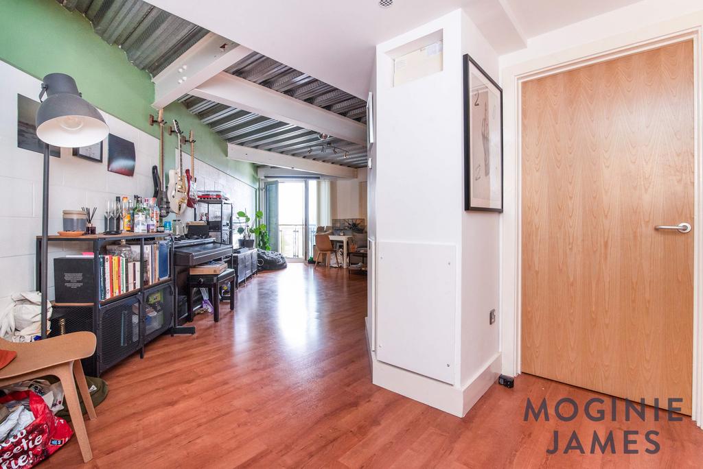 Livingroom2