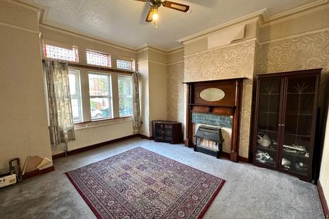 4 bedroom end of terrace house for sale, Wharfedale Street, Wednesbury WS10