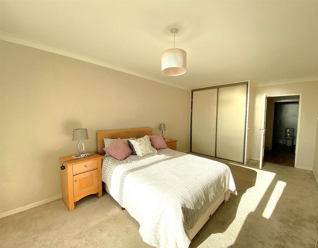 7 Tobago -Bed1.jpg