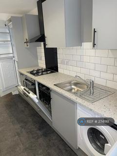 3 bedroom flat to rent, Minerva Way, Glasgow, G3