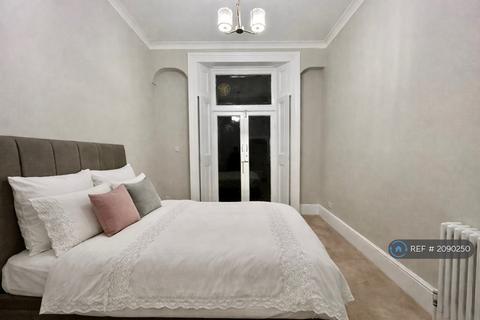 2 bedroom semi-detached house to rent, Petherton Road, London, N5