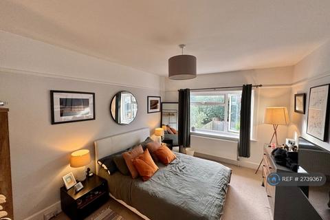 2 bedroom flat to rent, Herberton Road, Southbourne, BH6