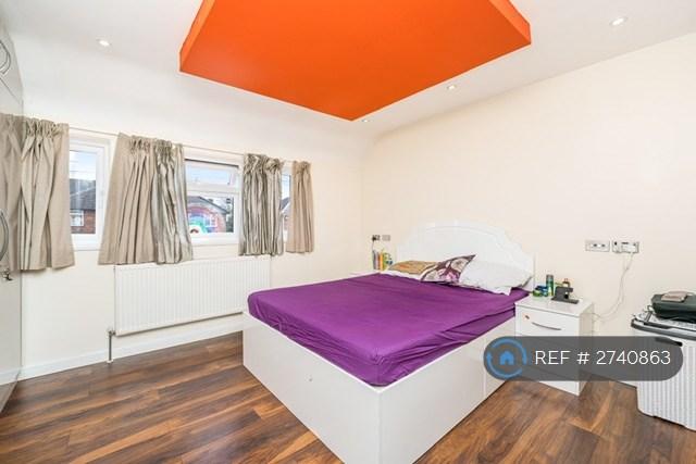 2nd Bedroom - Upstair