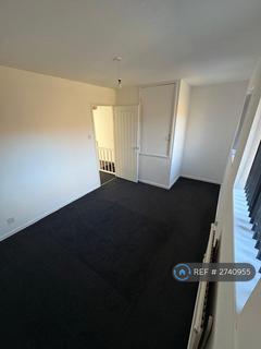 2 bedroom terraced house to rent, Oakworth Street, Manchester, M9