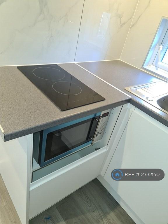 Room 9 Kitchen