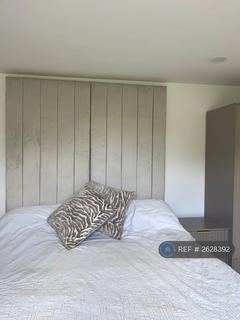 1 bedroom in a house share to rent, Centre Drive, Newmarket Suffolk, CB8
