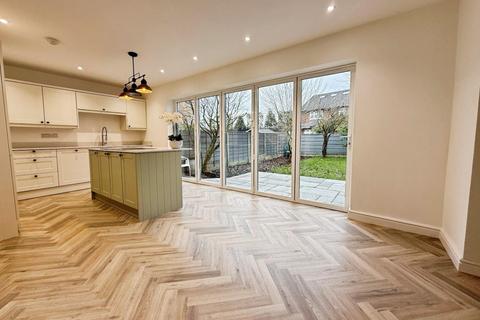 4 bedroom link detached house for sale, Eskdale Avenue, Bramhall