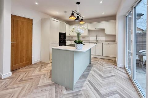 4 bedroom link detached house for sale, Eskdale Avenue, Bramhall