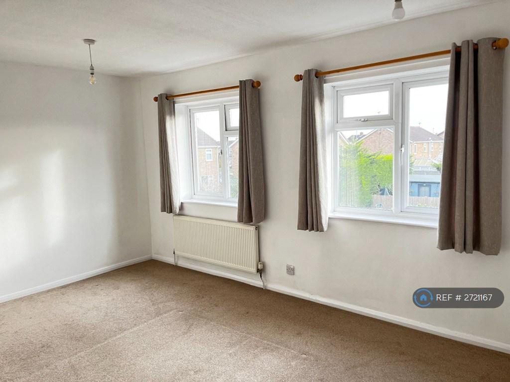 Large Bedroom 1