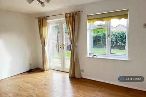 2 bedroom semi-detached house to rent, Beech Grove, Stamford, PE9