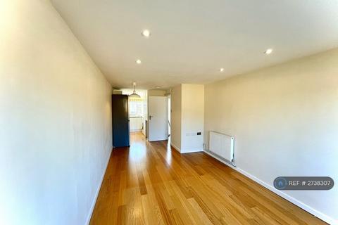 1 bedroom flat to rent, Donegal, Cambridge, CB1