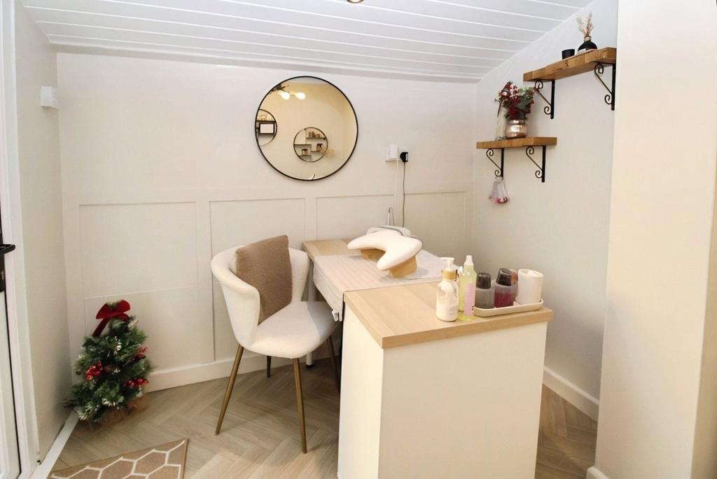 Outbuilding Room