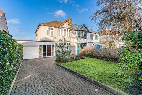 3 bedroom semi-detached house for sale, Chinbrook Road, London, SE12