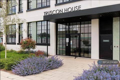 2 bedroom flat to rent, Truscon House, Hayes, UB3