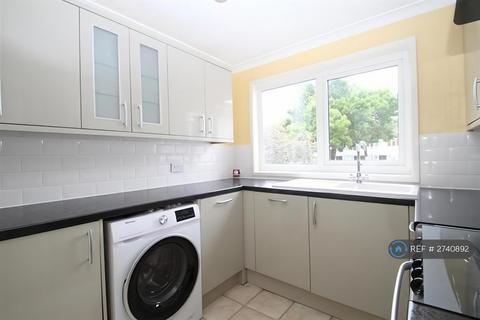 1 bedroom flat to rent, Downside, Hemel Hempstead, HP2