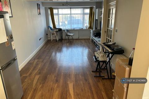 undefined, St. Pauls Avenue, Harrow, HA3