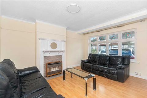 3 bedroom terraced house to rent, Limes Avenue, Croydon