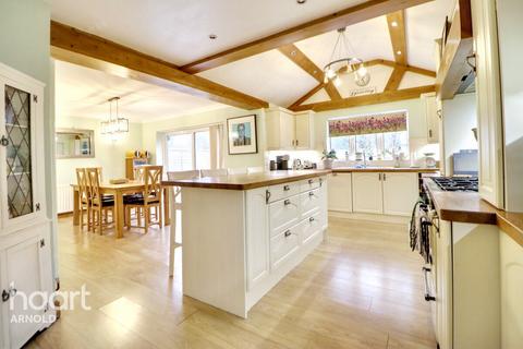 4 bedroom semi-detached house for sale, St Marys Close, Nottingham