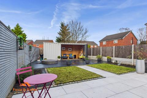 3 bedroom semi-detached house for sale, Chiffon Way, Salford M3