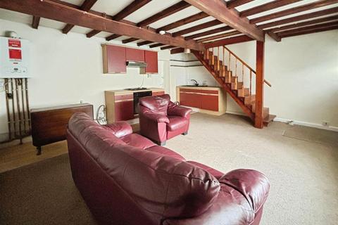undefined, Parratt Row, Bradford BD3