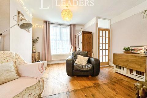 3 bedroom terraced house to rent, Parham Road, Gosport, Hampshire, PO12