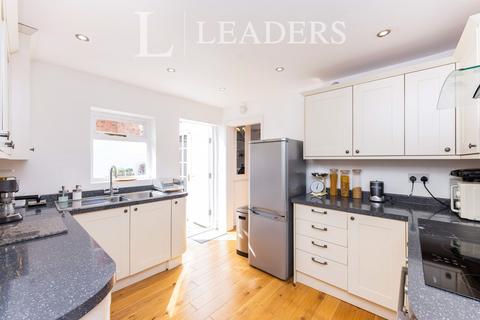 undefined, Pyecroft Street, CH4