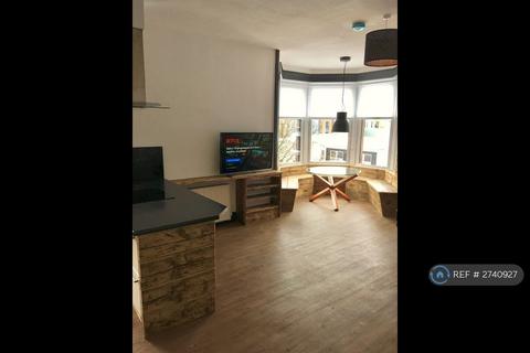 1 bedroom in a house share to rent, Townhead Terrace, Paisley, PA1