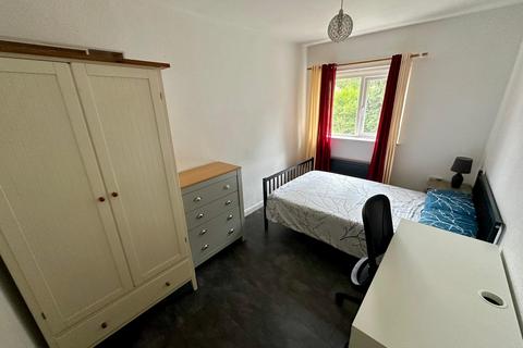 1 bedroom terraced house to rent, Wishford Avenue, Nottingham, NG7