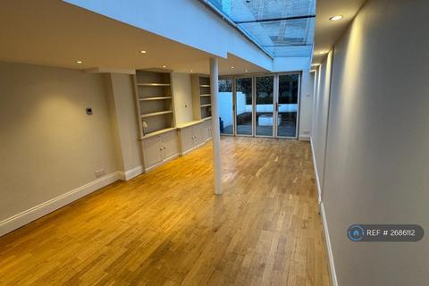 3 bedroom terraced house to rent, Marcilly Road, London, SW18