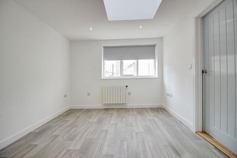 undefined, Maxwell Street, Swindon SN1