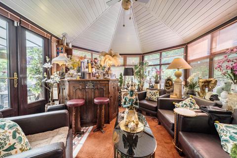 5 bedroom detached house for sale, FAWLER MEAD, THE WARREN, BERKSHIRE, RG12 9YW