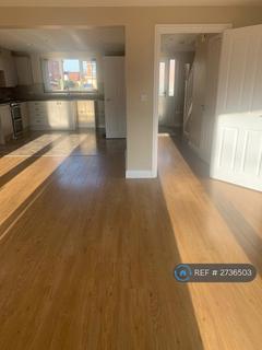 4 bedroom detached house to rent, Ashchurch Road, Glos, GL20