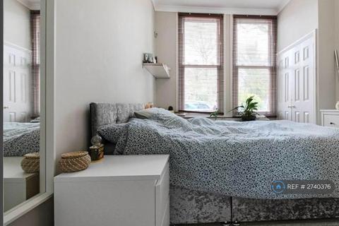 undefined, Catford, London, SE6