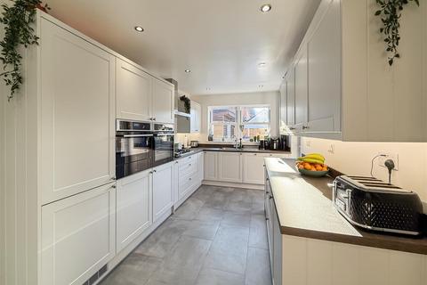 4 bedroom detached house for sale, Lavender Drive, Southminster