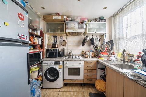 undefined, Doddington Grove, London