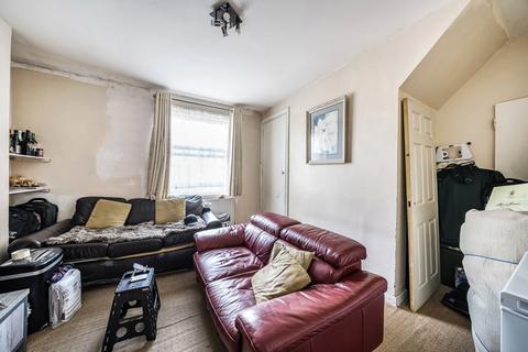 undefined, Doddington Grove, London