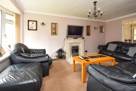 4 bedroom link detached house for sale, 39 Alpine Way, Compton, Wolverhampton