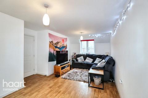 undefined, Clapham Close, SWINDON
