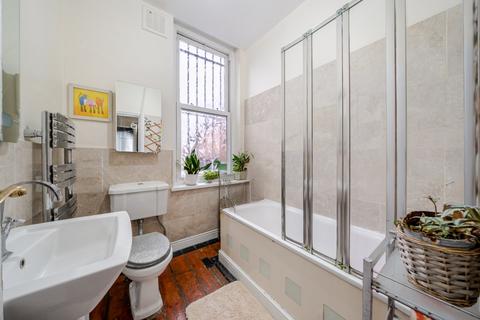 2 bedroom flat for sale, Brixton Road, London, SW9