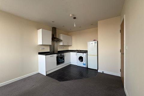 1 bedroom flat to rent, Burleys Way, Leicester