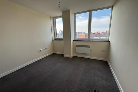 1 bedroom flat to rent, Burleys Way, Leicester