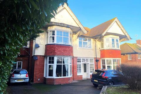 2 bedroom flat for sale, De La Warr Road, Bexhill-On-Sea