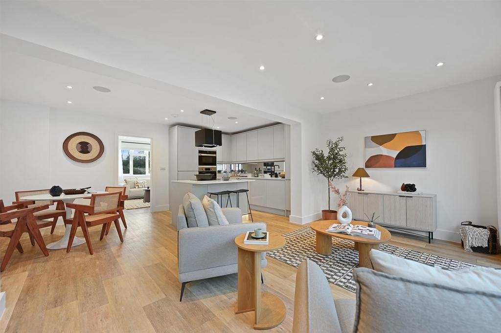 Family Room.jpg