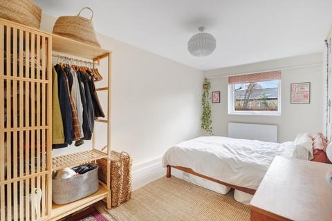 undefined, Wentworth Crescent, Peckham, London, SE15